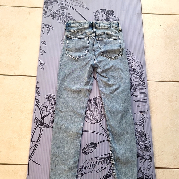 Gap jeans - Picture 3 of 3